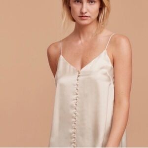 Black EUC Aritzia Wilfred Marquis Satiny Button down camisole tank